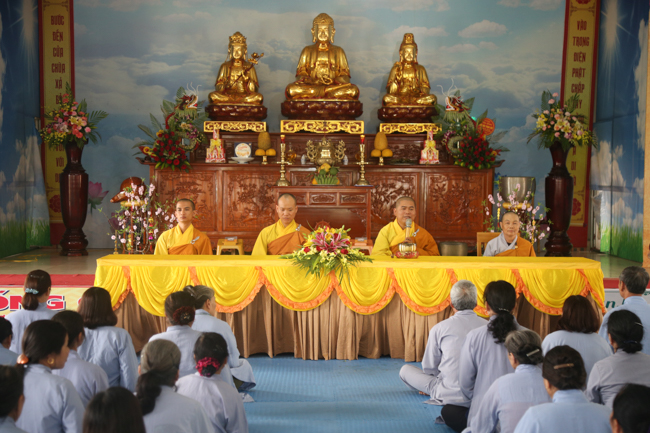 Ceremony praying for Safety at the Beginning of the Lunar Year at Dong Cao Pagoda – Thanh Hoa.