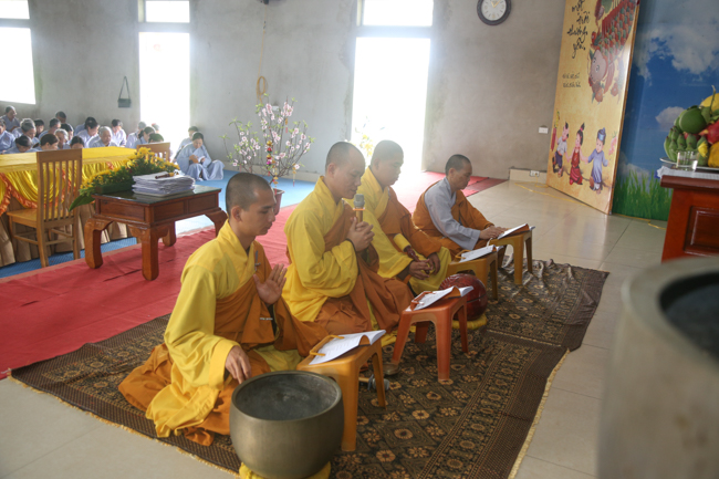 Ceremony praying for Safety at the Beginning of the Lunar Year at Dong Cao Pagoda – Thanh Hoa.