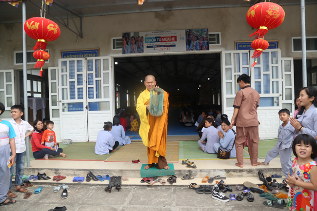 Ceremony praying for Safety at the Beginning of the Lunar Year at Dong Cao Pagoda – Thanh Hoa.