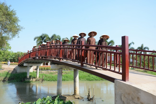 Tham quan Thủy Hoa Viên – Tây Ninh