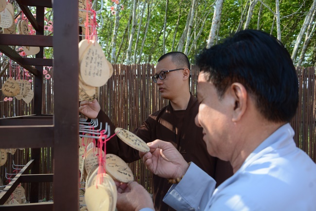 Tham quan Thủy Hoa Viên – Tây Ninh