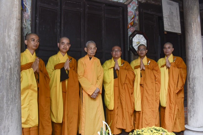 Chiêm bái các chốn Tổ tại miền Bắc