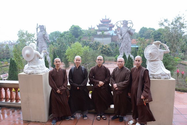 Chiêm bái các chốn Tổ tại miền Bắc