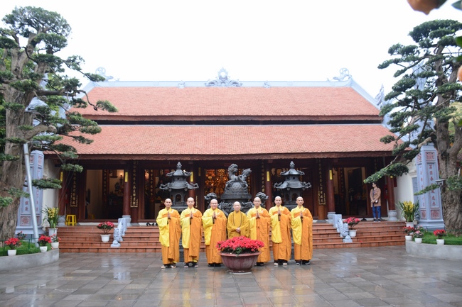 Chiêm bái các chốn Tổ tại miền Bắc