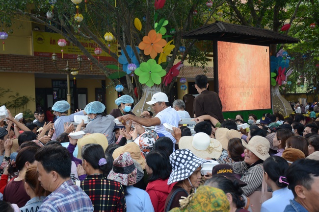 New Year Praying for Peace Ceremony