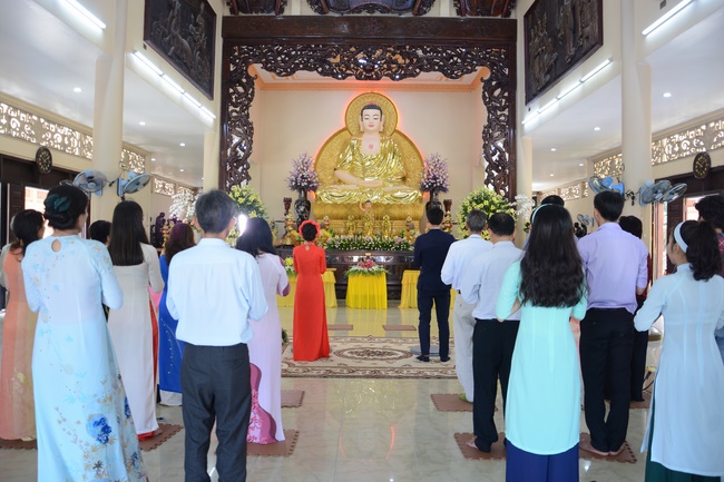 Buddhist Wedding Ceremony