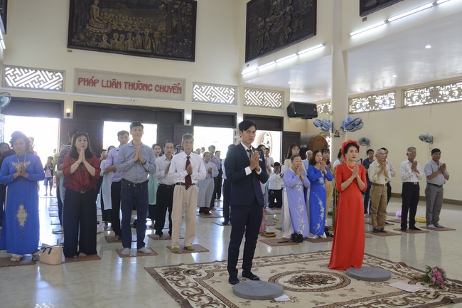 Buddhist Wedding Ceremony