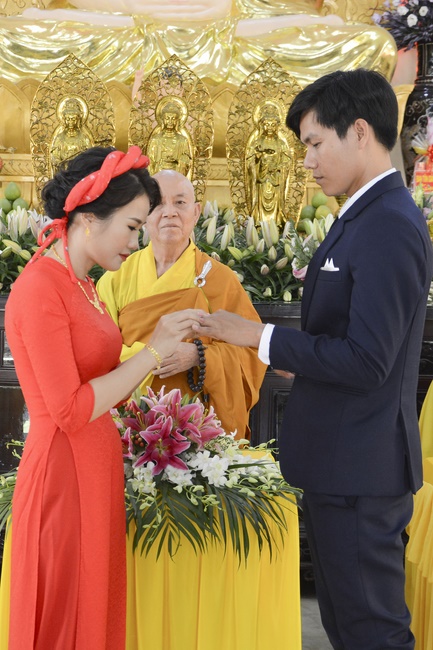 Buddhist Wedding Ceremony