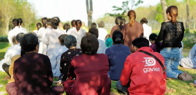 Quý thầy và các phái đoàn Phật tử chúc tết Thượng tọa Thích Chân Tính từ ngày 11-15 tết