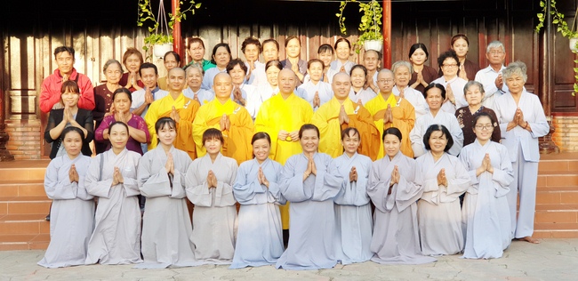 Quý thầy và các phái đoàn Phật tử chúc tết Thượng tọa Thích Chân Tính từ ngày 11-15 tết