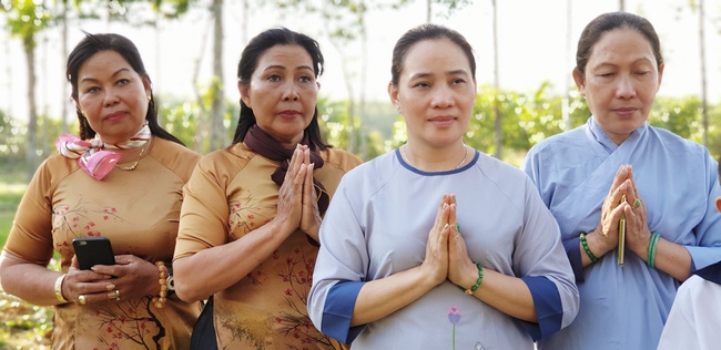 Quý thầy và các phái đoàn Phật tử chúc tết Thượng tọa Thích Chân Tính từ ngày 11-15 tết