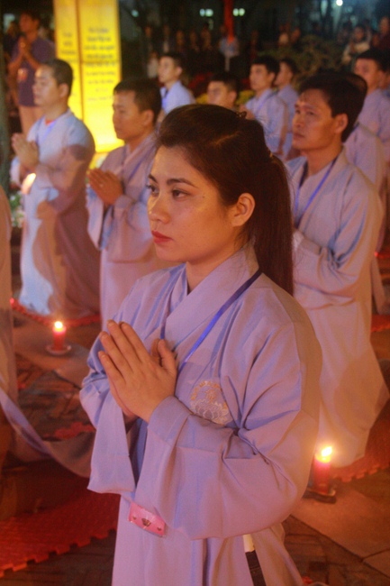 Lễ Hoa đăng Liên Hoa Hội Thượng tại chùa Côn Sơn – Hải Dương