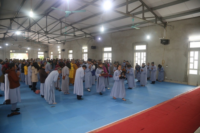 Tu niệm Phật một ngày tại chùa Đống Cao – Thanh Hóa