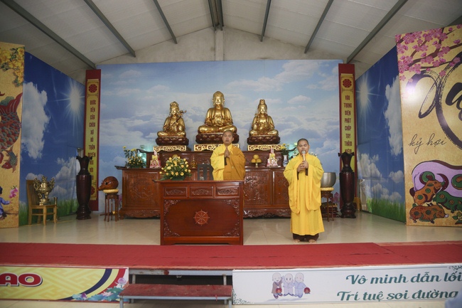 Tu niệm Phật một ngày tại chùa Đống Cao – Thanh Hóa