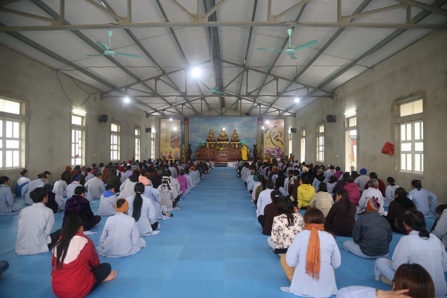 Tu niệm Phật một ngày tại chùa Đống Cao – Thanh Hóa