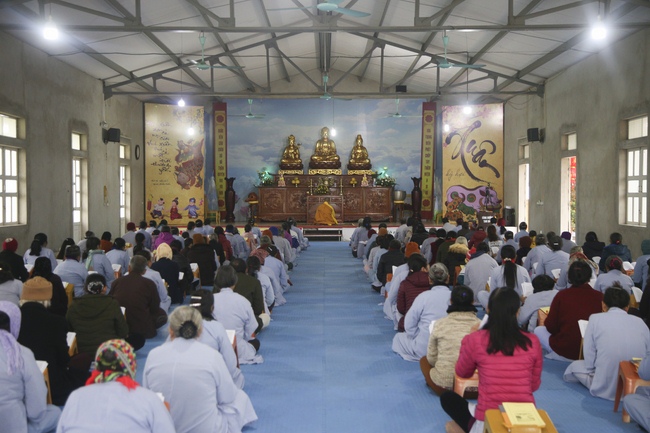 Tu niệm Phật một ngày tại chùa Đống Cao – Thanh Hóa