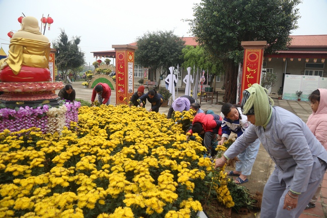 Tu niệm Phật một ngày tại chùa Đống Cao – Thanh Hóa