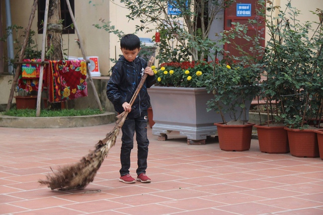 Hoa Phuc Pagoda: More than 150 children attended the first spring retreat in the Year of the Pig
