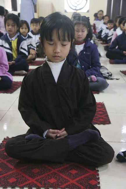 Hoa Phuc Pagoda: More than 150 children attended the first spring retreat in the Year of the Pig
