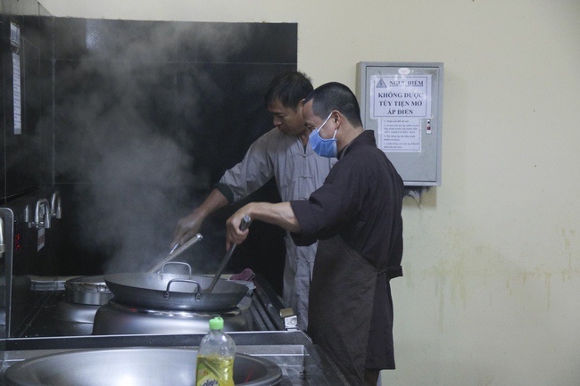 Hoa Phuc Pagoda: More than 150 children attended the first spring retreat in the Year of the Pig