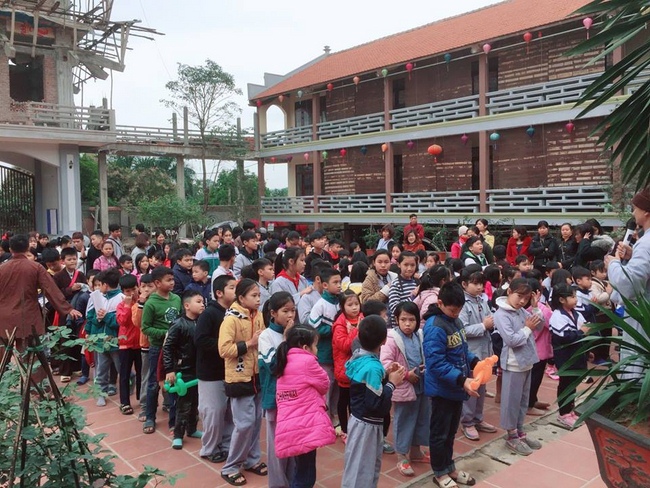 Hoa Phuc Pagoda: More than 150 children attended the first spring retreat in the Year of the Pig