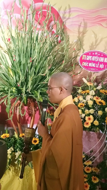 Lễ hoa đăng cầu an chùa Linh Ứng – Hải Dương