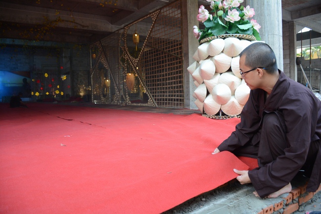 Series photos of activities preparing for the New Year 2019