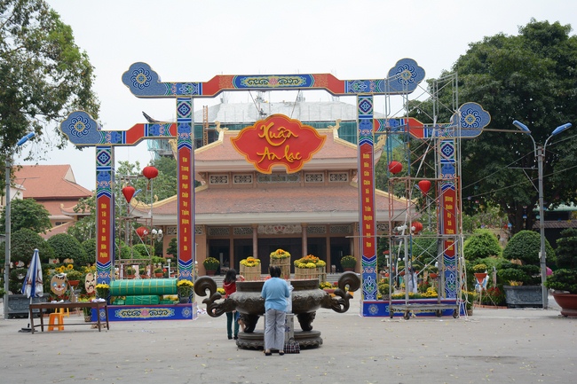 Series photos of activities preparing for the New Year 2019