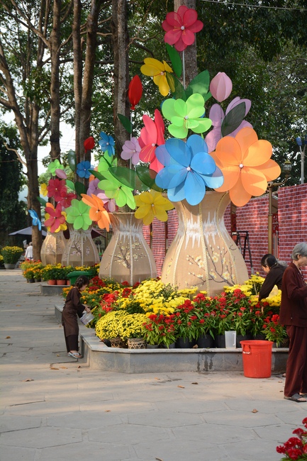 Series photos of activities preparing for the New Year 2019