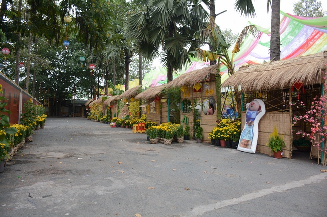 Series photos of activities preparing for the New Year 2019