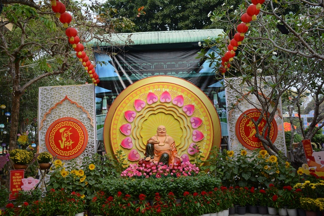 Series photos of activities preparing for the New Year 2019