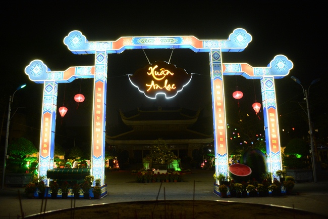 Series photos of activities preparing for the New Year 2019