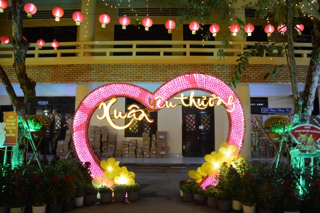 Series photos of activities preparing for the New Year 2019