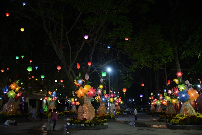 Series photos of activities preparing for the New Year 2019