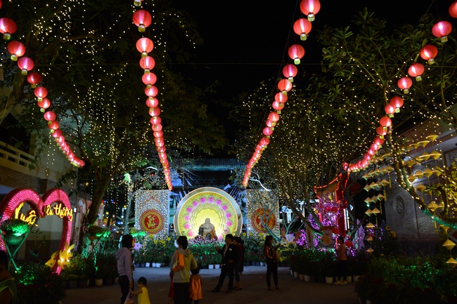 Series photos of activities preparing for the New Year 2019