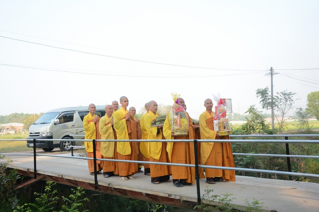 Monks of Hoang Phap Pagoda wishing  a long life  to the Senior Abbot.