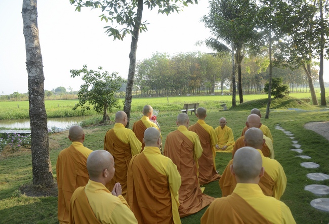 Monks of Hoang Phap Pagoda wishing  a long life  to the Senior Abbot.