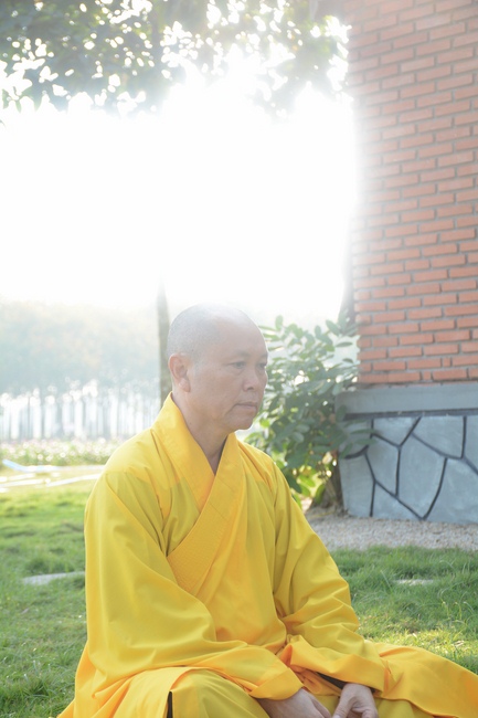Monks of Hoang Phap Pagoda wishing  a long life  to the Senior Abbot.