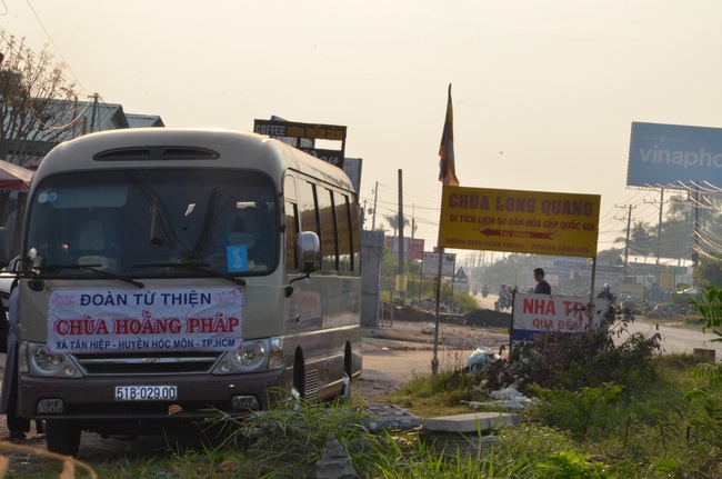 Attending the Final Year Ceremony of the Buddhist Intermediate Institute, Creature Release in Can Tho City.