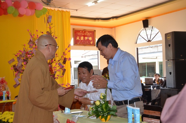 Attending the Final Year Ceremony of the Buddhist Intermediate Institute, Creature Release in Can Tho City.