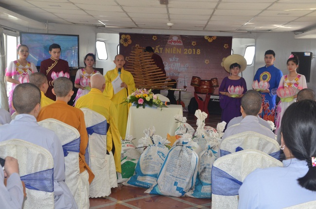 Attending the Final Year Ceremony of the Buddhist Intermediate Institute, Creature Release in Can Tho City.