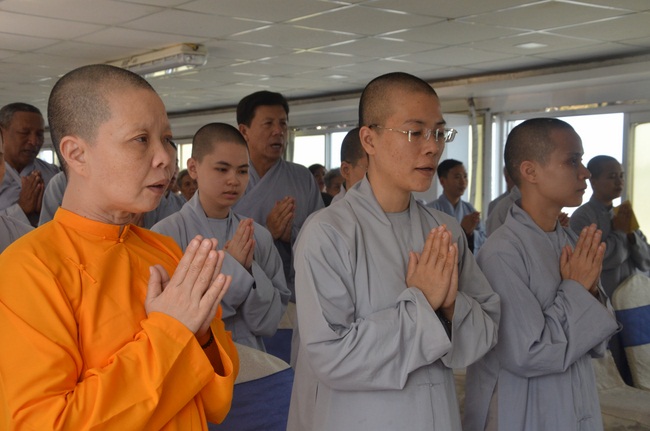 Attending the Final Year Ceremony of the Buddhist Intermediate Institute, Creature Release in Can Tho City.