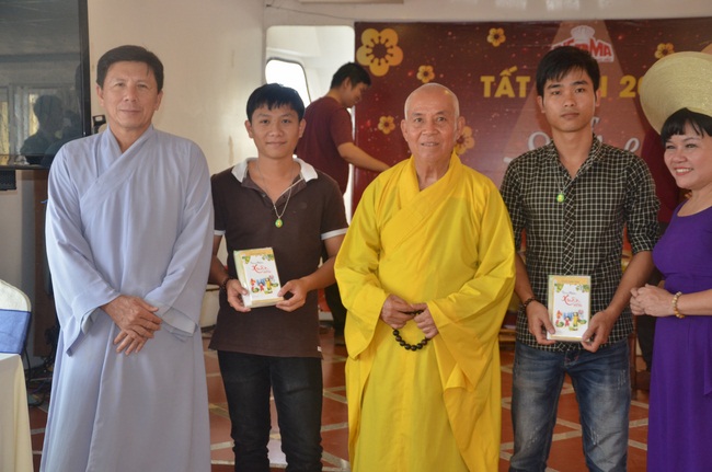 Attending the Final Year Ceremony of the Buddhist Intermediate Institute, Creature Release in Can Tho City.