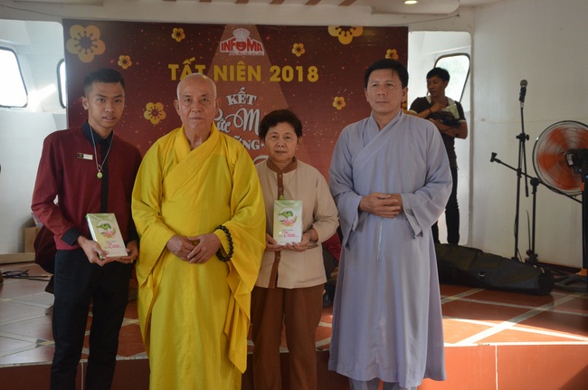 Attending the Final Year Ceremony of the Buddhist Intermediate Institute, Creature Release in Can Tho City.