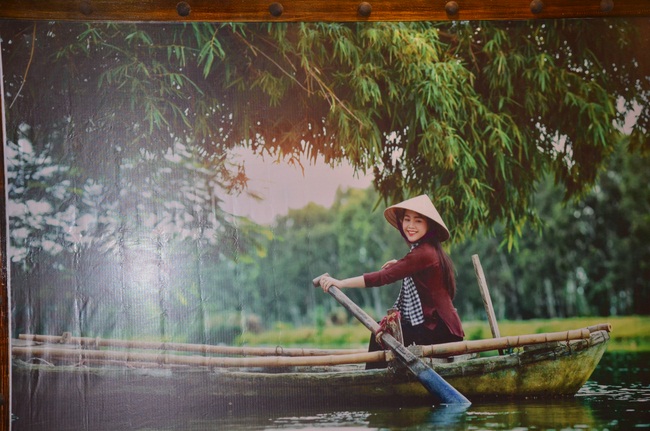 Attending the Final Year Ceremony of the Buddhist Intermediate Institute, Creature Release in Can Tho City.