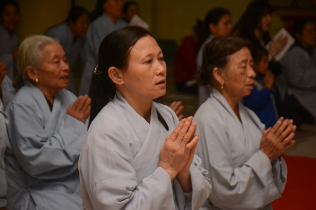 Đêm giao thừa chào đón năm Kỷ Hợi tại chùa Tây Khánh – Thái Bình