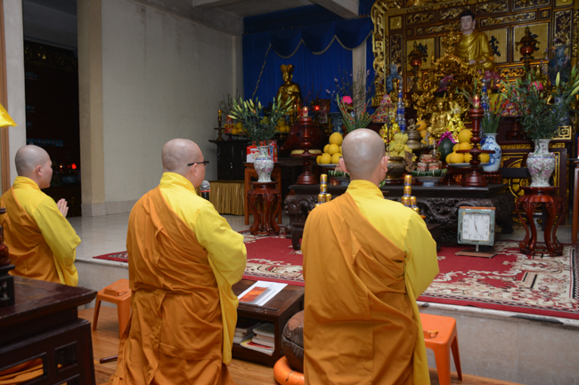 Đêm giao thừa chào đón năm Kỷ Hợi tại chùa Tây Khánh – Thái Bình