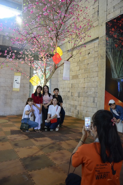 Series of photos on the 2nd  day of Tet Holiday