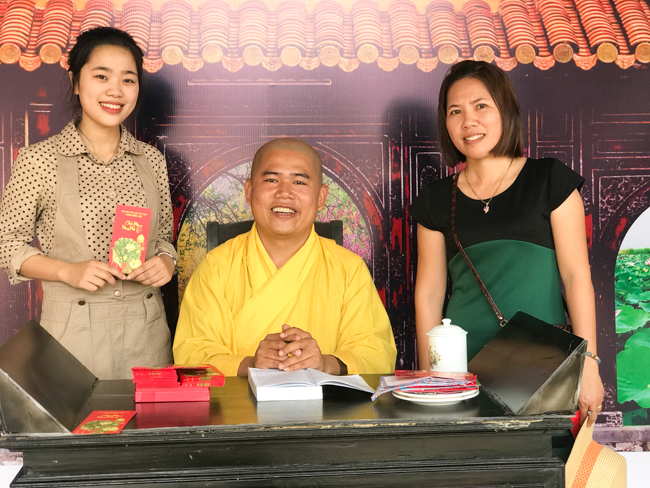 New Year's Eve and the first days of the year at Dong Cao Pagoda - Thanh Hoa