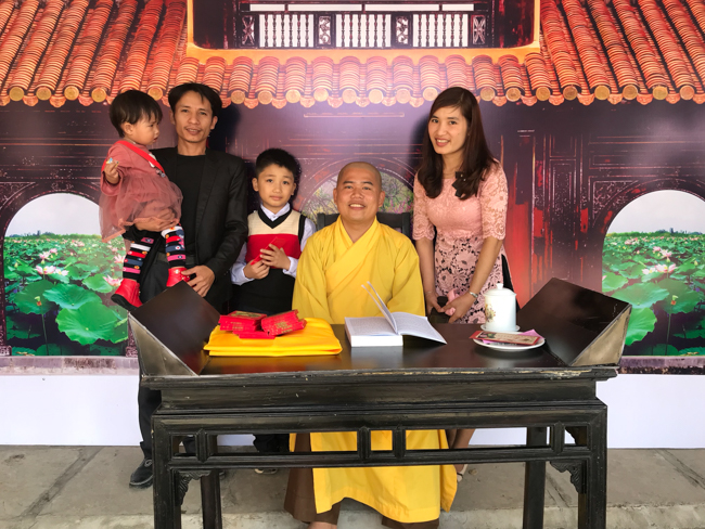 New Year's Eve and the first days of the year at Dong Cao Pagoda - Thanh Hoa